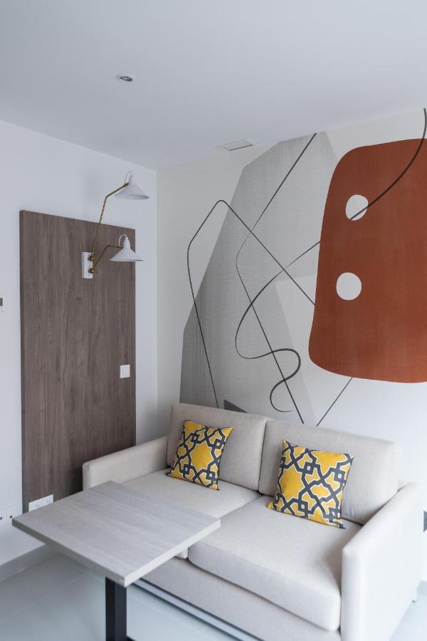 Apartamentos Las Torres Madrid Luaran gambar