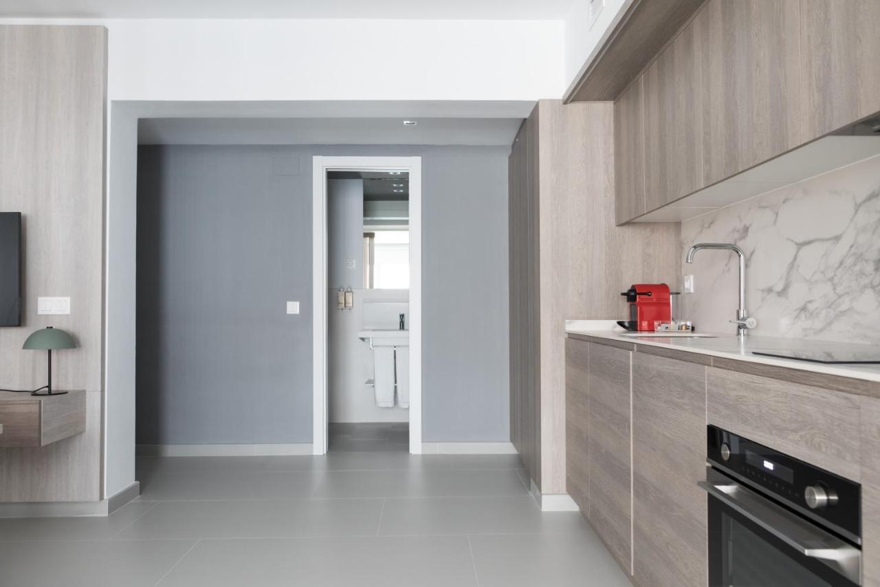 Apartamentos Las Torres Madrid Luaran gambar