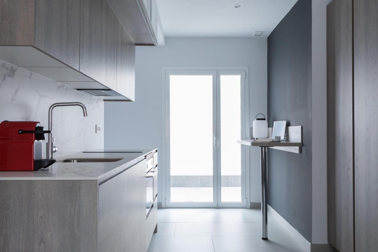 Apartamentos Las Torres Madrid Luaran gambar