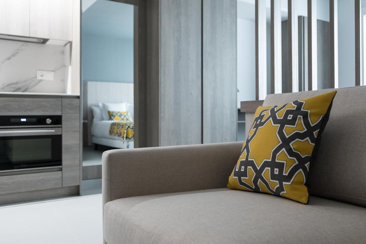 Apartamentos Las Torres Madrid Luaran gambar